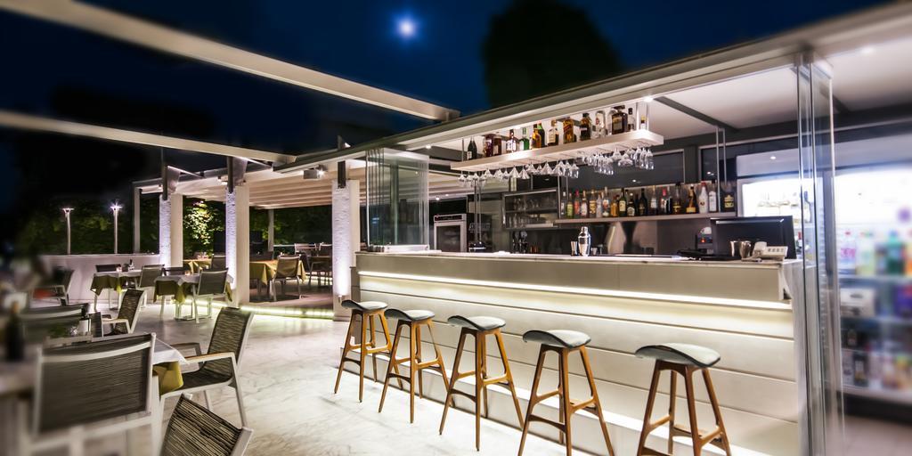 Forum Suites Като-Даратсо Экстерьер фото