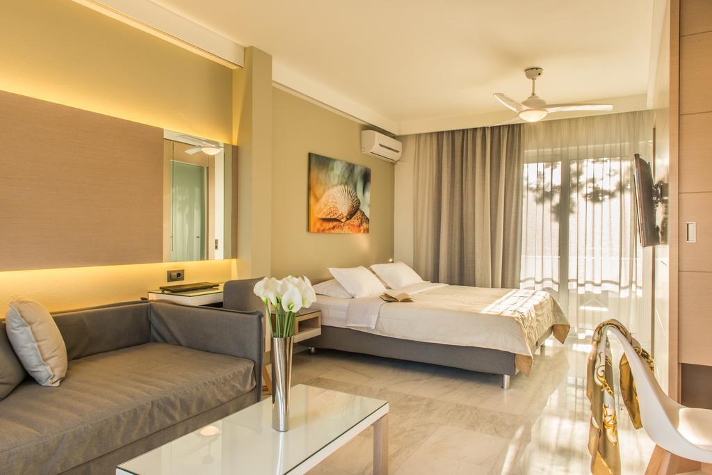 Forum Suites Като-Даратсо Экстерьер фото