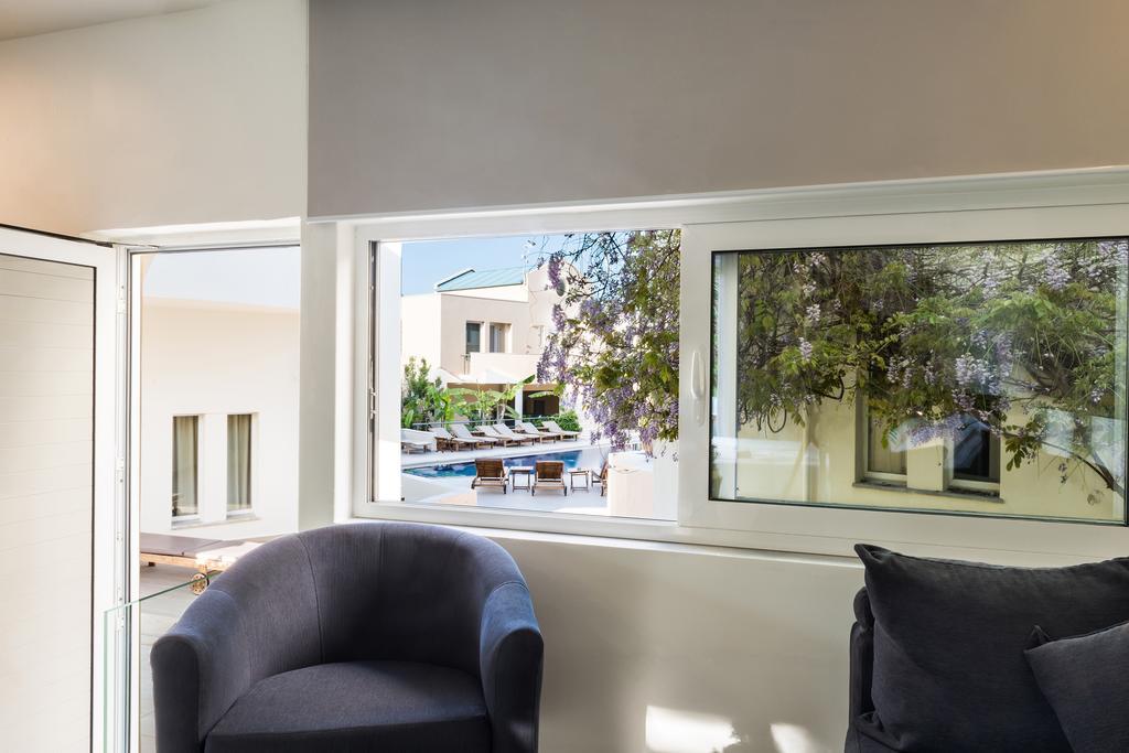 Forum Suites Като-Даратсо Экстерьер фото