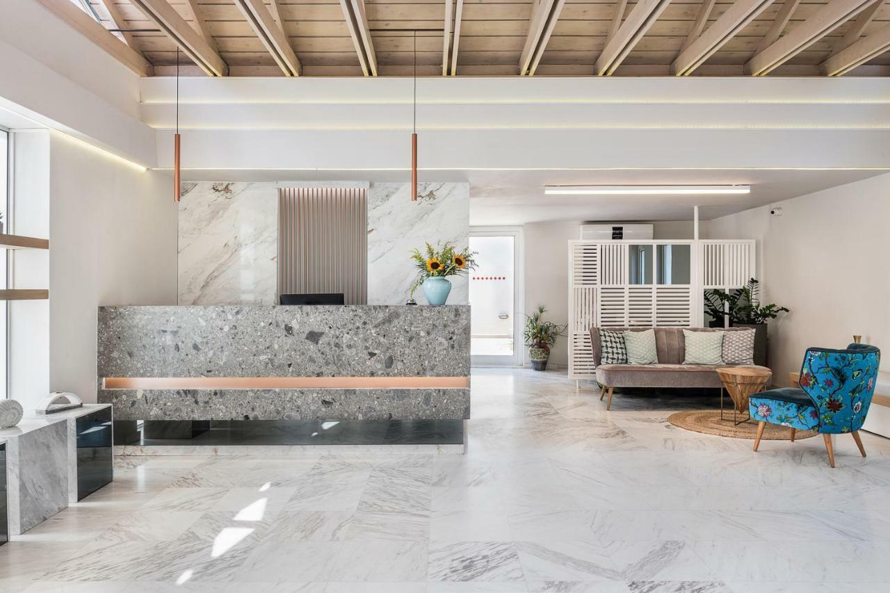 Forum Suites Като-Даратсо Экстерьер фото